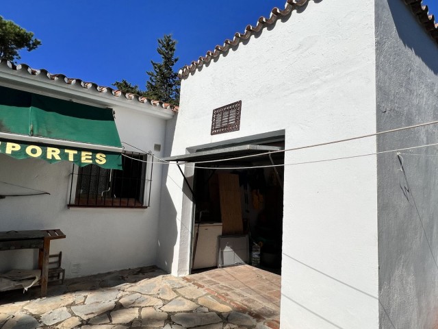 Villa, New Golden Mile, R4453384