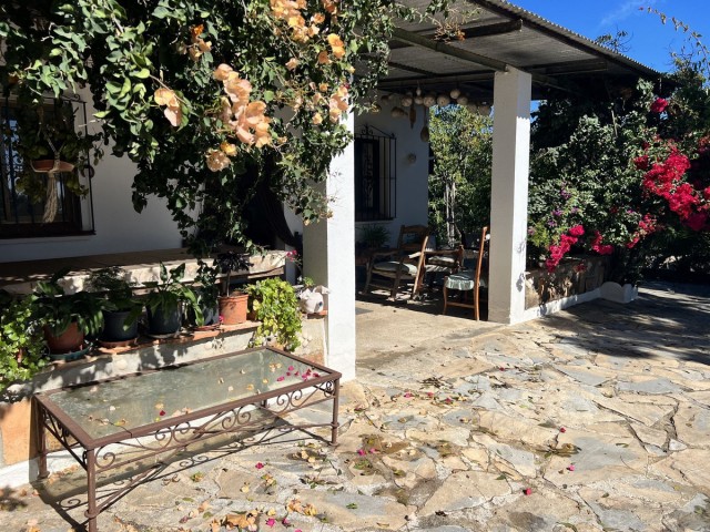Villa, New Golden Mile, R4453384