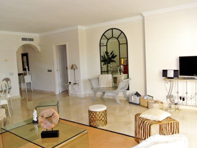 Apartment, Atalaya, R4670302