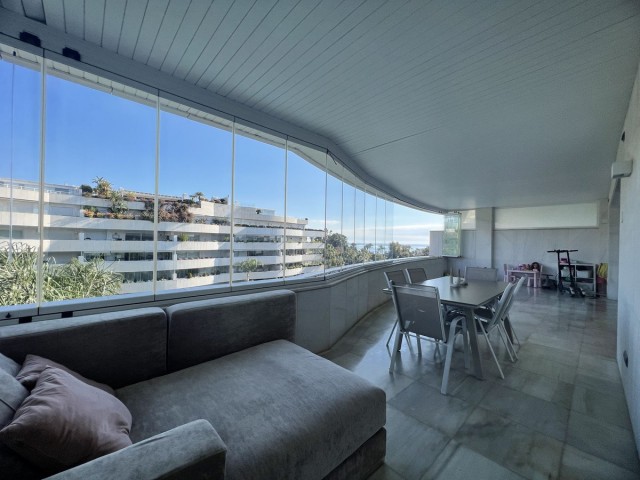 Apartment, Puerto Banús, R4594609