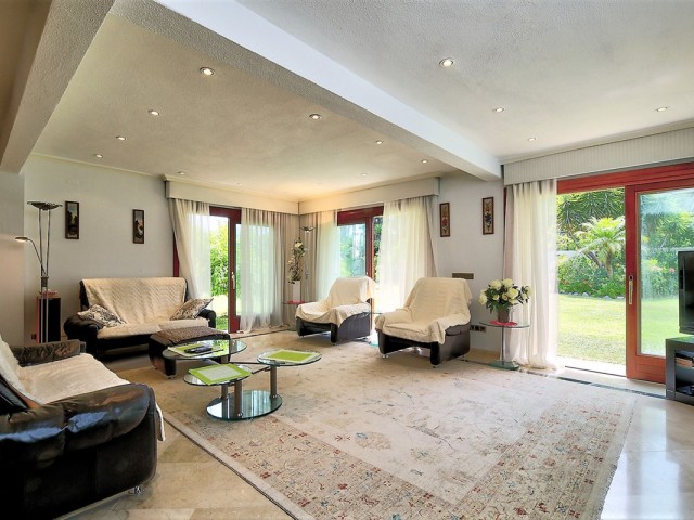 5 Slaapkamer Villa in Costalita