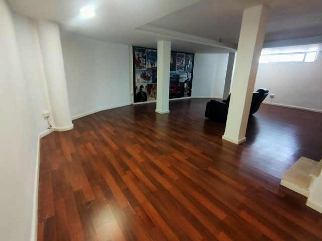 4 Bedrooms Villa in Cancelada