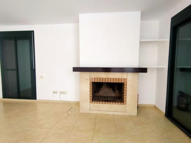 4 Bedrooms Villa in Cancelada