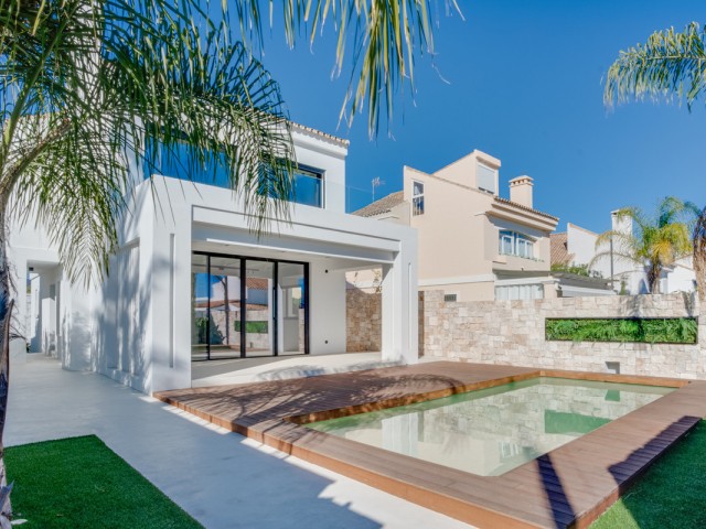 4 Slaapkamer Villa in Costalita