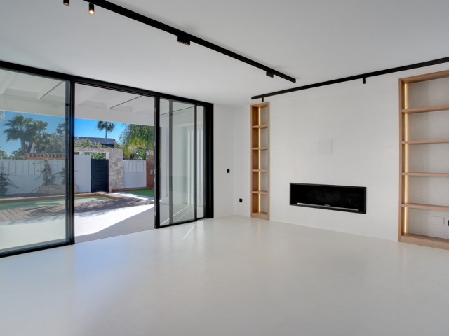 4 Slaapkamer Villa in Costalita