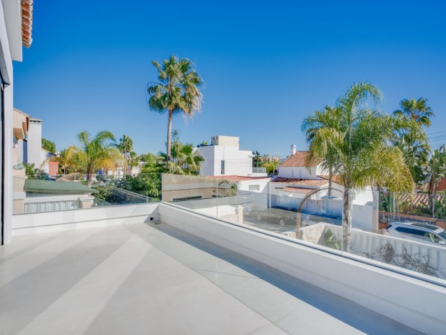 4 Slaapkamer Villa in Costalita
