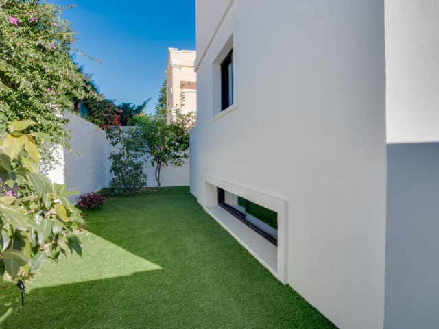 4 Slaapkamer Villa in Costalita