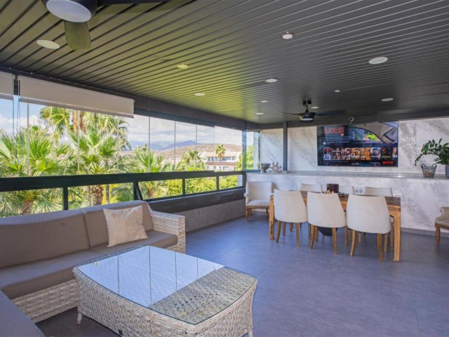 Apartamento con 2 Dormitorios  en Los Flamingos