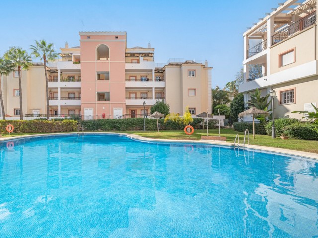 Lägenhet, Nueva Andalucia, R5020741