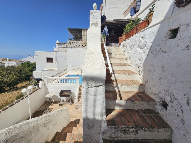 3 Bedrooms Villa in Mijas