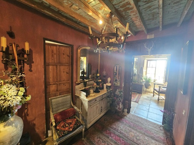 3 Bedrooms Villa in Mijas
