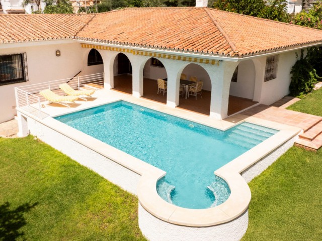 3 Makuuhuoneen Huvila San Pedro de Alcántara