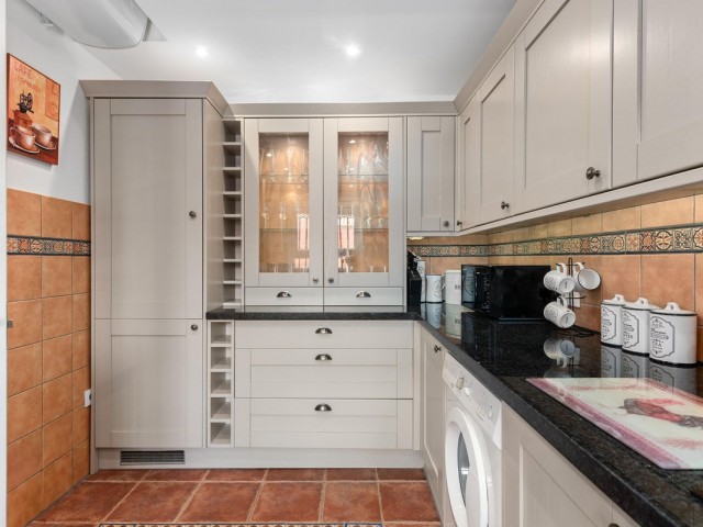 Maison mitoyenne avec 2 Chambres  à Estepona