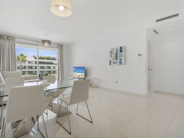 Appartement, New Golden Mile, R5137900