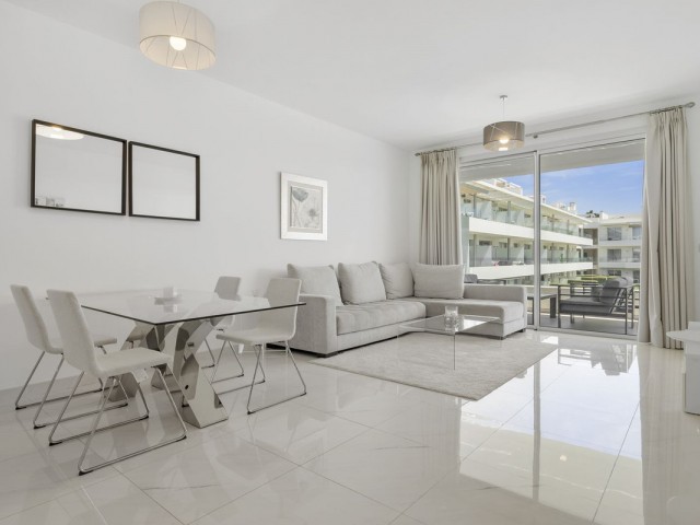 Appartement, New Golden Mile, R5137900