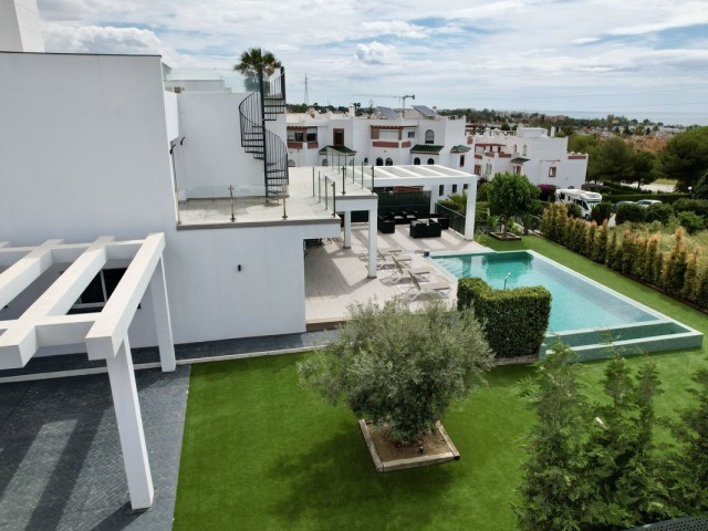 5 Bedrooms Villa in Cancelada