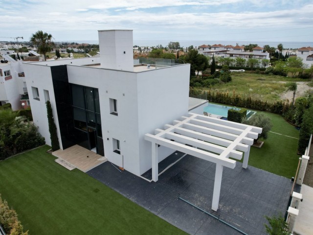 5 Bedrooms Villa in Cancelada