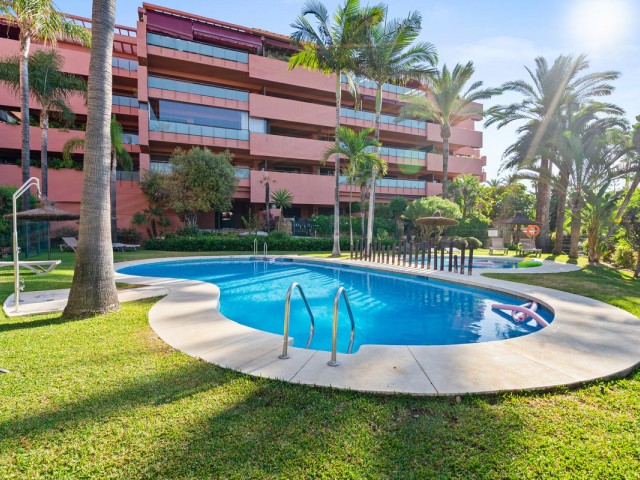 2 Soveroms Leilighet i Estepona