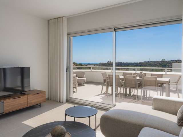 Appartement avec 3 Chambres  à Estepona