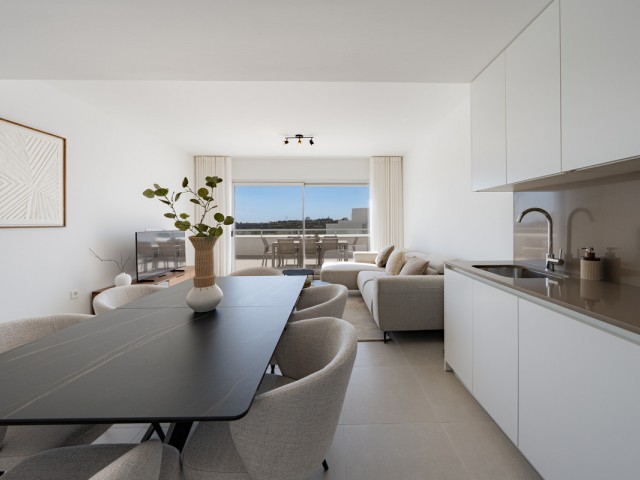 Appartement avec 3 Chambres  à Estepona