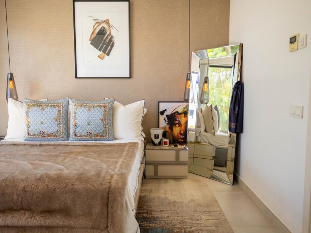 Villa avec 4 Chambres  à Estepona