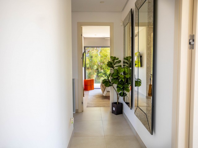 Villa avec 4 Chambres  à Estepona