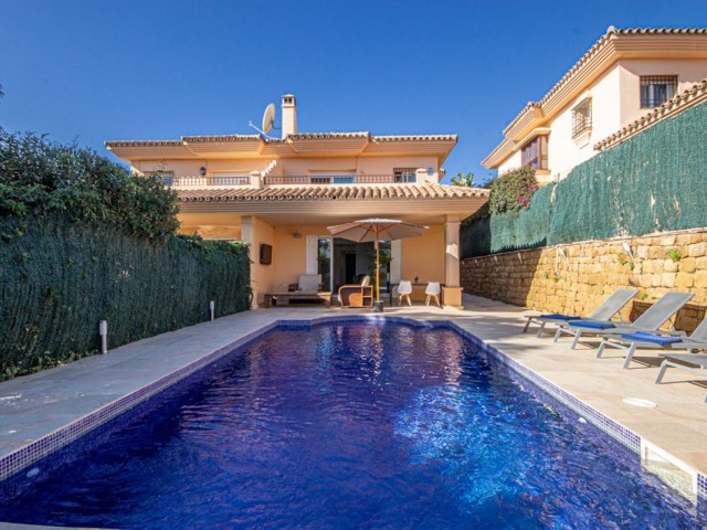4 Slaapkamer Villa in Riviera del Sol