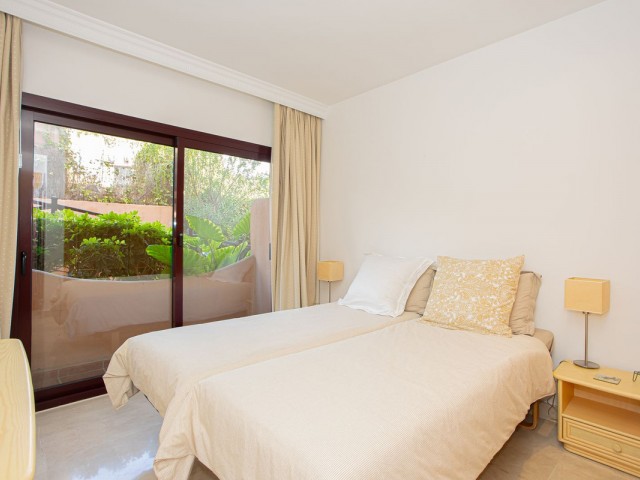 Apartamento con 2 Dormitorios  en Los Flamingos