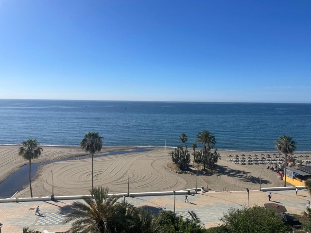 Penthouse avec 4 Chambres  à Estepona
