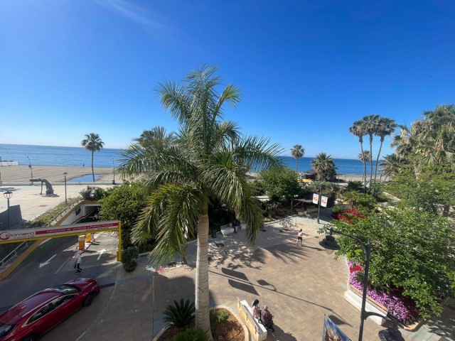 Penthouse avec 4 Chambres  à Estepona