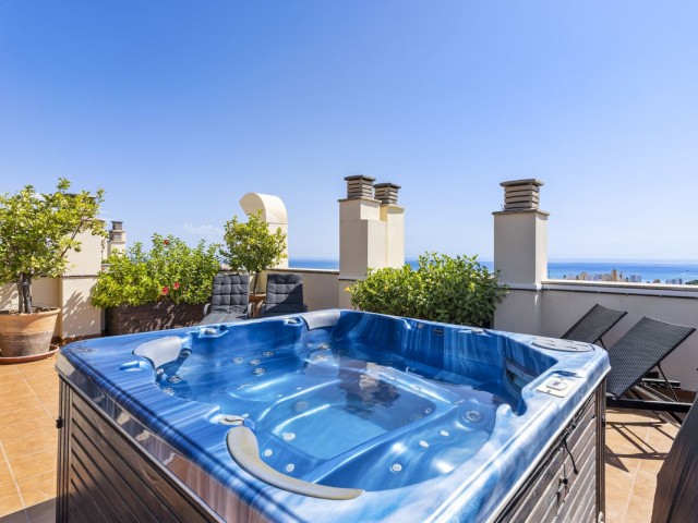 Appartement avec 4 Chambres  à Benalmadena