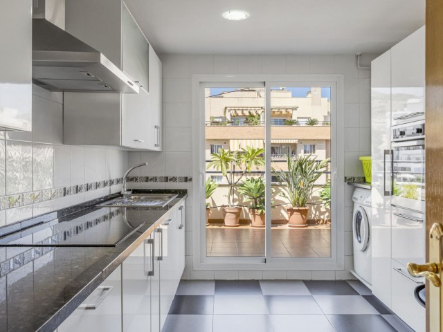 Appartement avec 4 Chambres  à Benalmadena