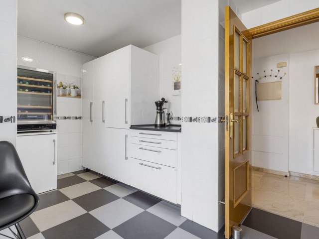 Appartement avec 4 Chambres  à Benalmadena