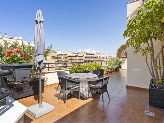 Appartement avec 4 Chambres  à Benalmadena