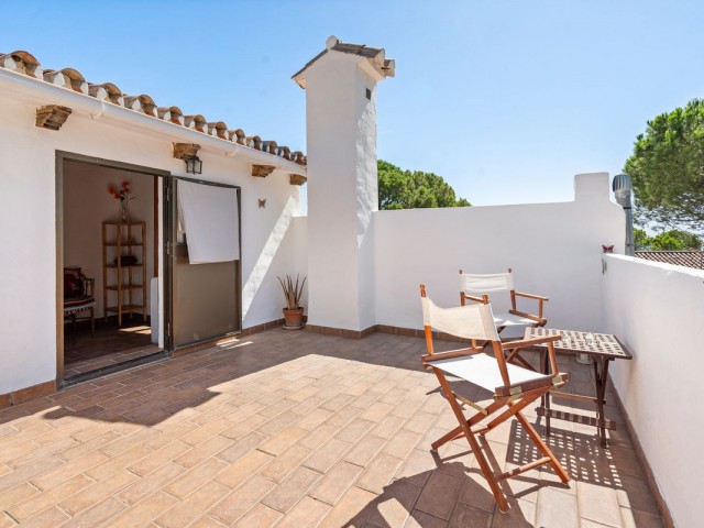 Villa avec 4 Chambres  à Estepona