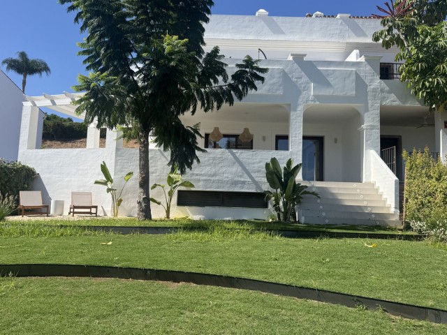 4 Makuuhuoneen Rivitalo El Paraiso