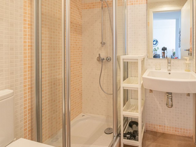 Appartement avec 2 Chambres  à Estepona