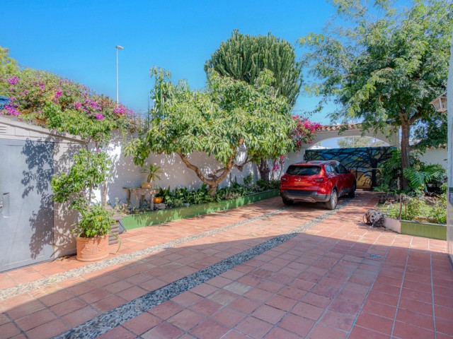 5 Soveroms Villa i Marbella