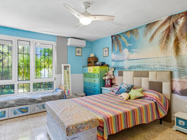 5 Soveroms Villa i Marbella