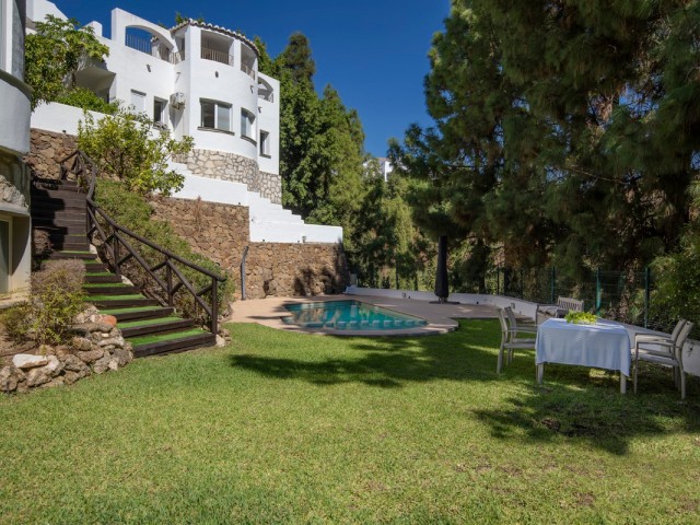 2 Bedrooms Townhouse in Mijas
