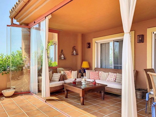 Maison mitoyenne avec 3 Chambres  à Estepona