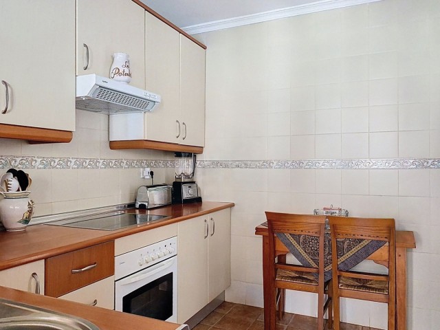 Maison mitoyenne avec 3 Chambres  à Estepona