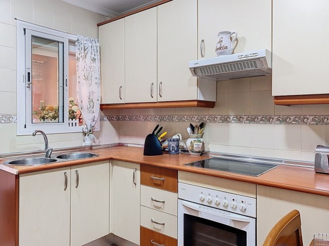 Maison mitoyenne avec 3 Chambres  à Estepona