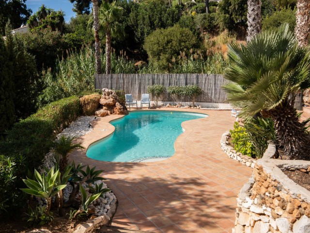 5 Bedrooms Villa in Mijas