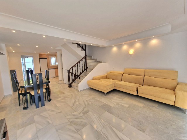 3 Bedrooms Townhouse in Mijas