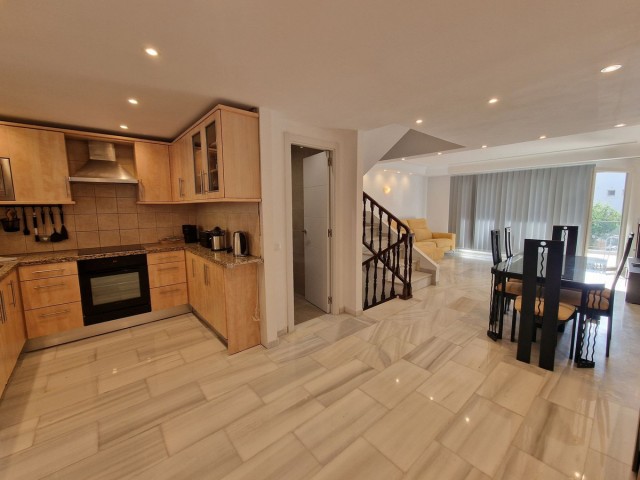 3 Bedrooms Townhouse in Mijas