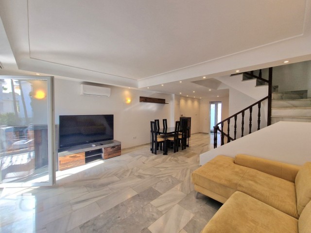 3 Bedrooms Townhouse in Mijas