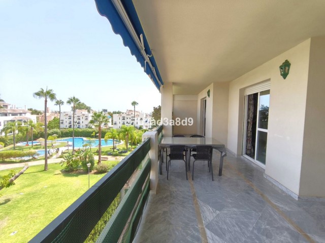 Penthouse, Nueva Andalucia, R5177635