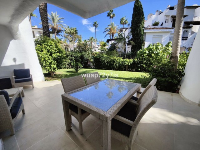 2 Makuuhuoneen Huoneisto Puerto Banús