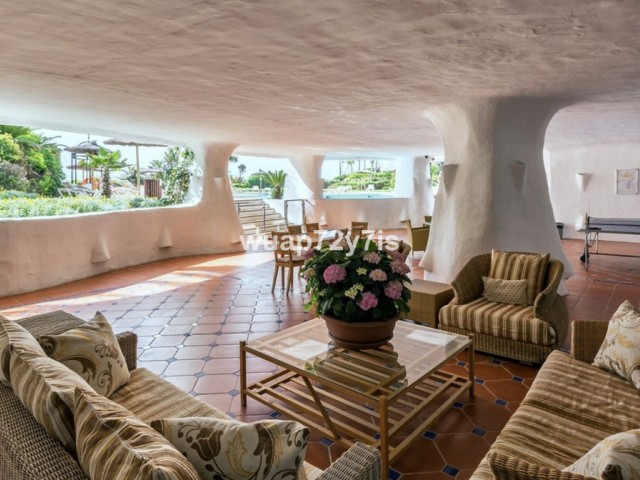 2 Makuuhuoneen Huoneisto Puerto Banús